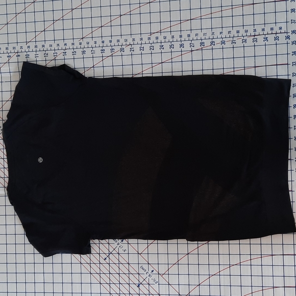 lululemon wet•DRY•warm Top - Picture 6 of 6